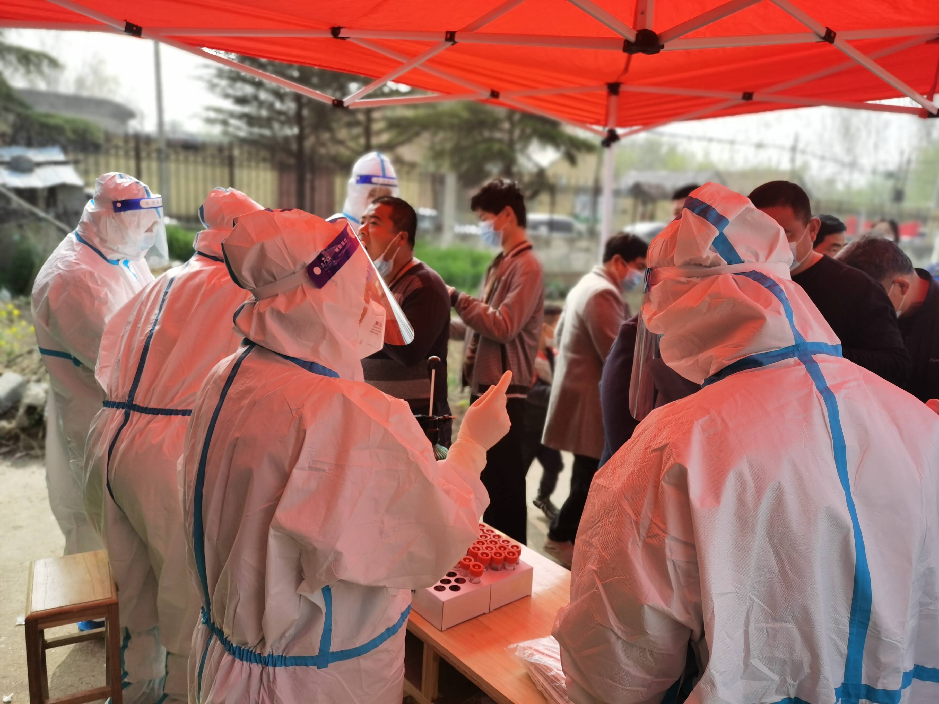 绍兴东湖镇疫情防控电话】