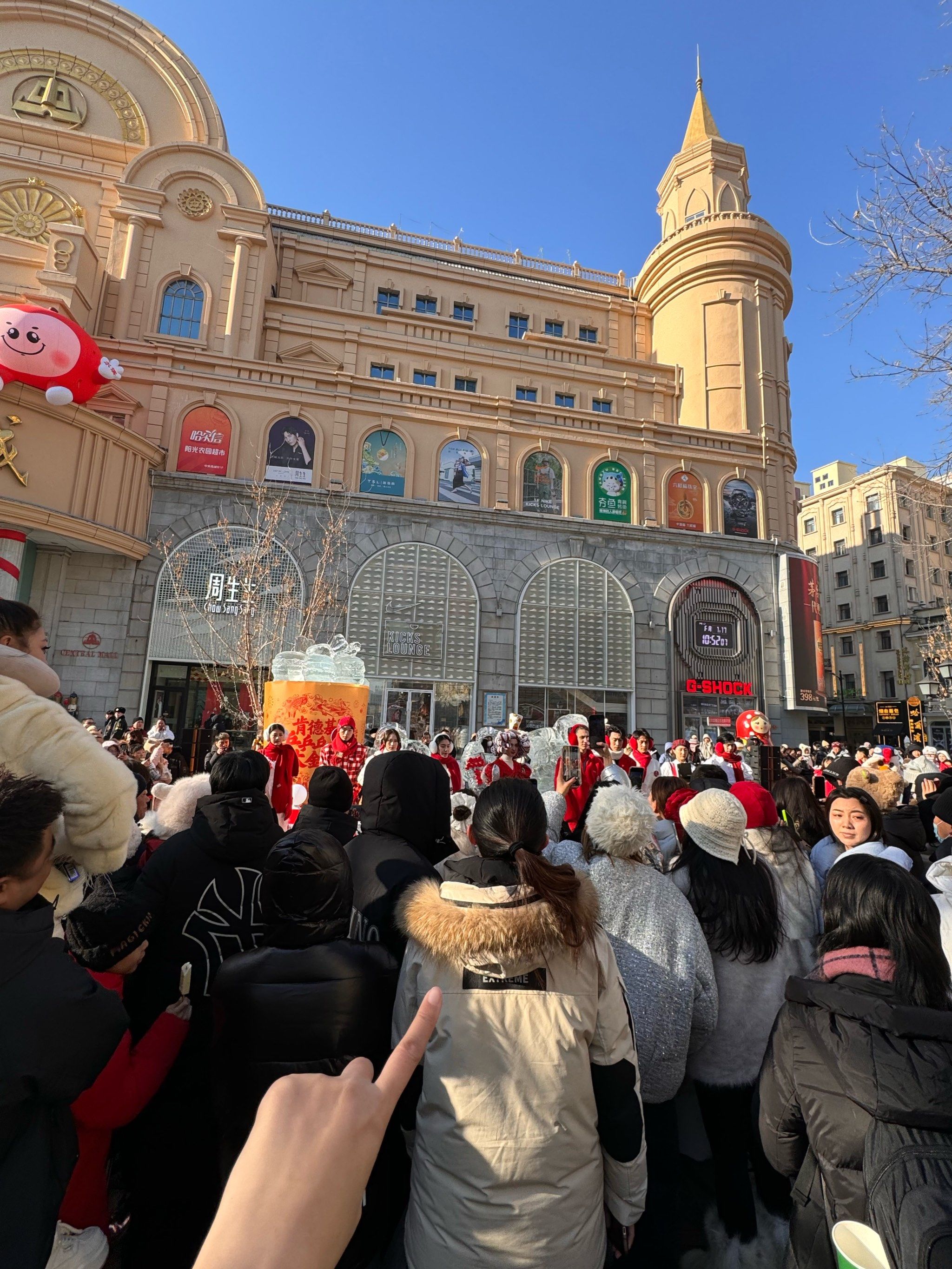 【哈尔滨中央大街疫情/哈尔滨中央大街今晚活动】